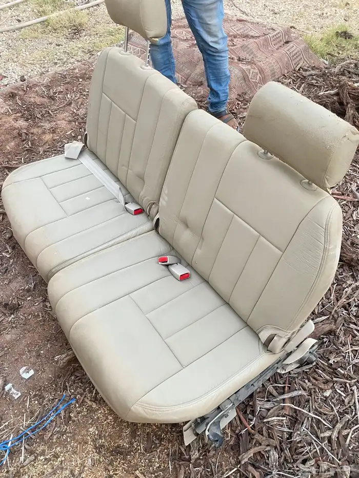 للبيع مراتب جيب 2006 النوع GX او GXR نضيفه 0