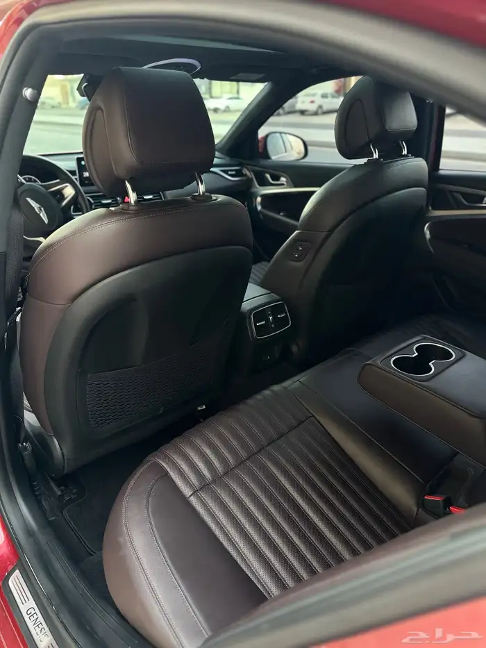 جينسس G70 2021 23