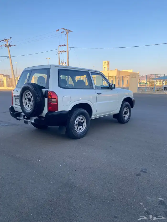 نيسان باترول ربع 2011 5