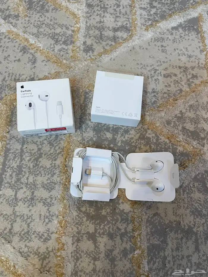 سماعت ايفون جديده 0