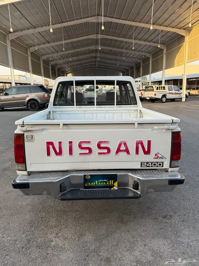 للبيع نيسان ددسن 1991 غمارتين شرط 7