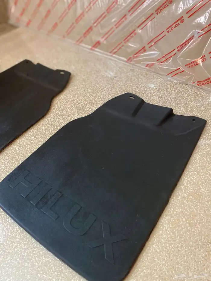 نسافات هايلكس 2005 1