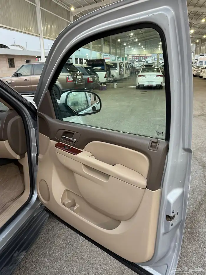 للبيع يوكن 2011 شرط 17