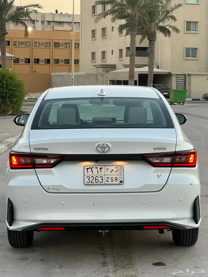 تويوتا يارس 2023 8