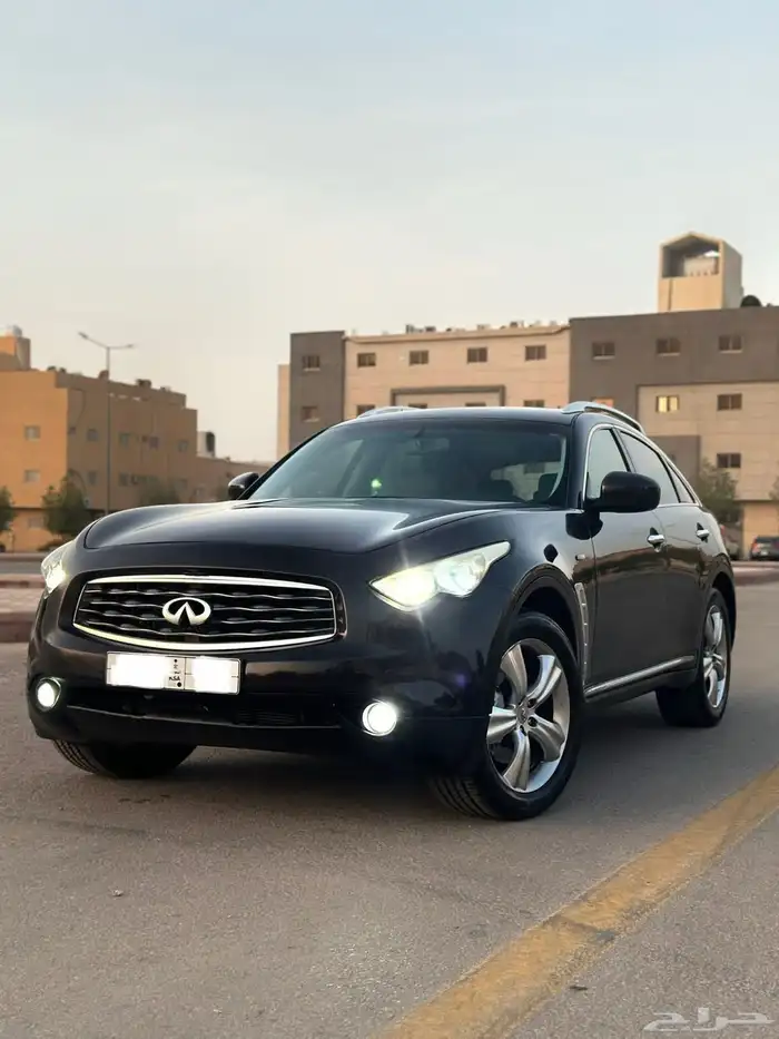 انفنتي fx35فل كامل 2010 25