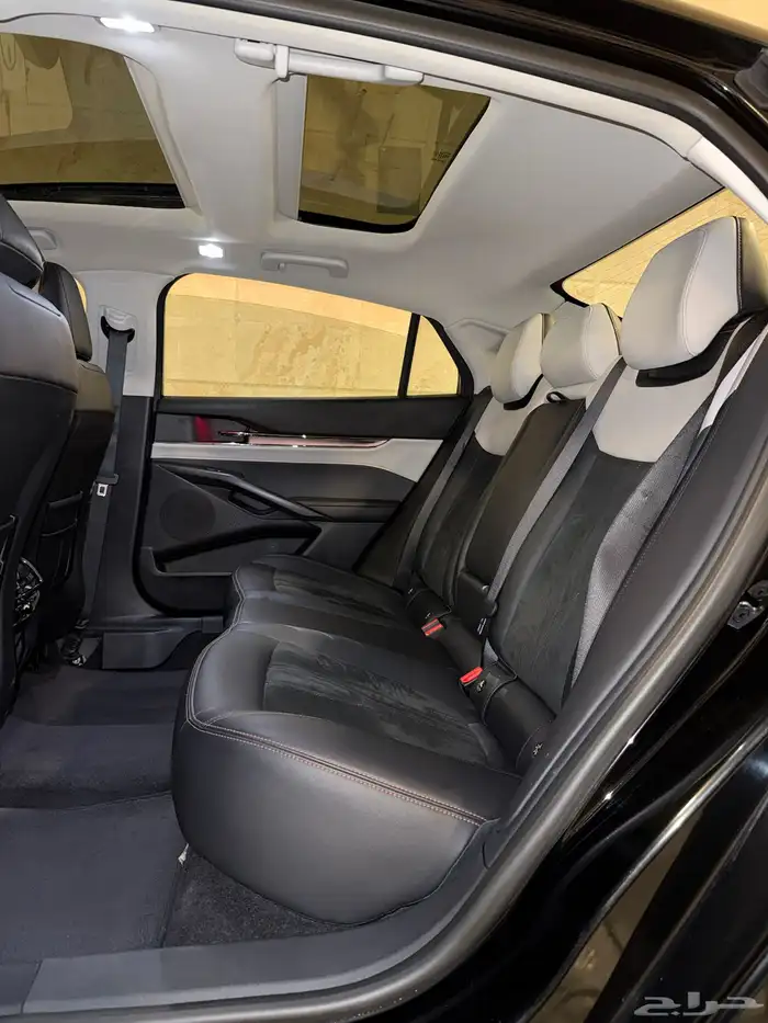 للبيع تورس 2023 م فئة تيتانيوم 5