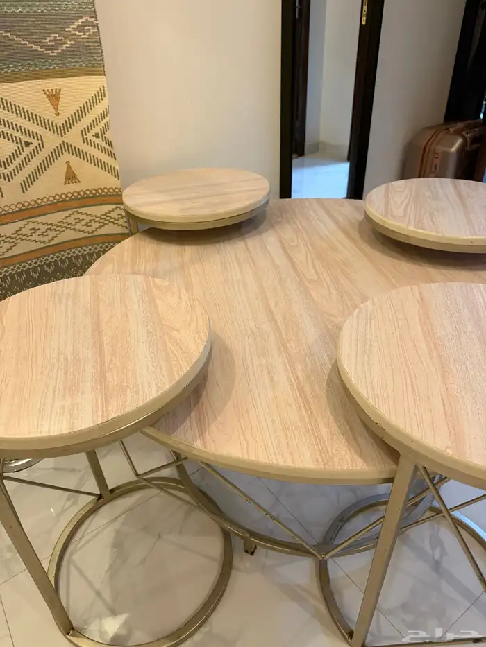 للبيع أثاث نظيف جد ا شبه جديد 3