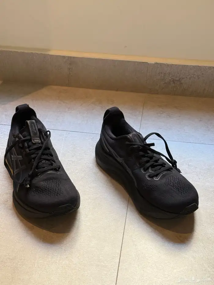 جزمة اسيكس نظيفة 3