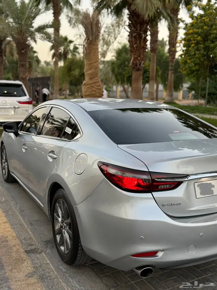 مازدا 2021 نص فل نظيفة مواصفات نادره سعودي 11