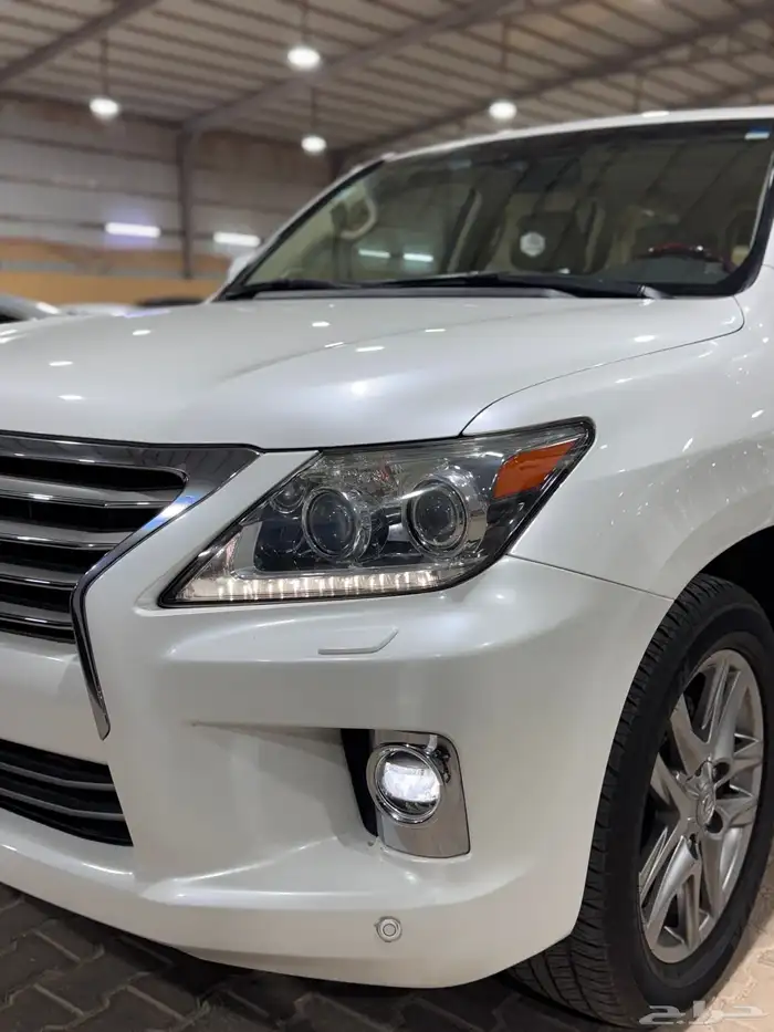 لكزس 2015 ED شرط الفحص 12