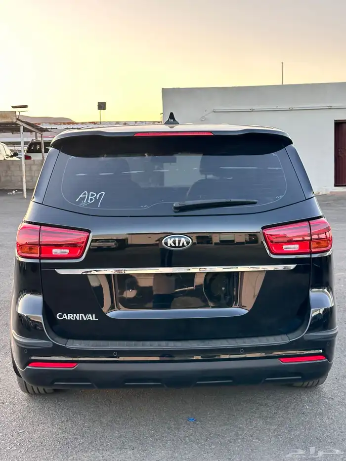 كيا كارنفال 2020 ديزل بطاقه جمركيه وارد كوريا 13