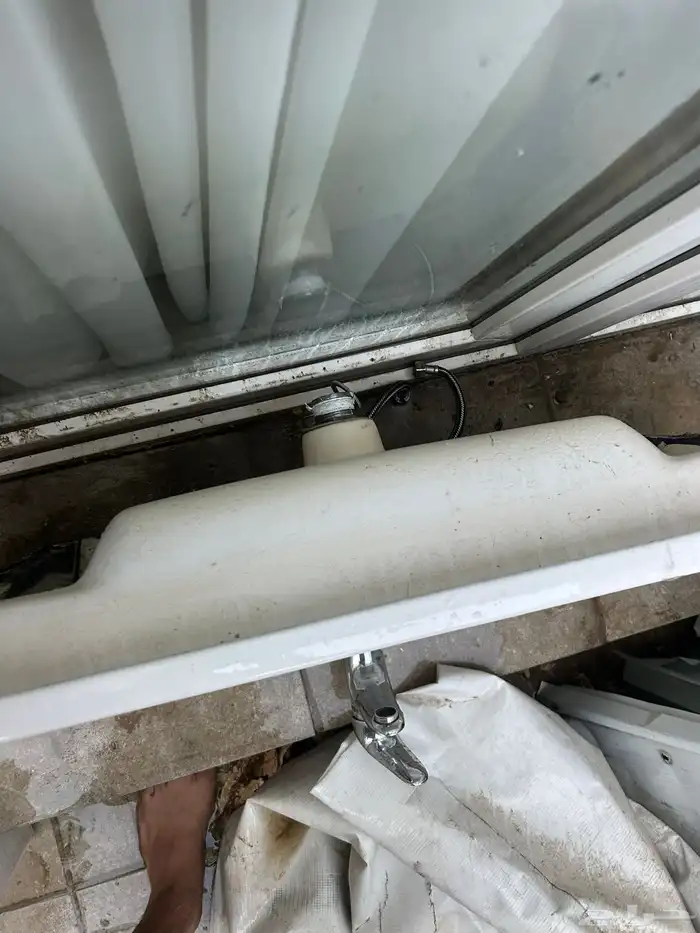 كرسي و غسالتين مجان 8