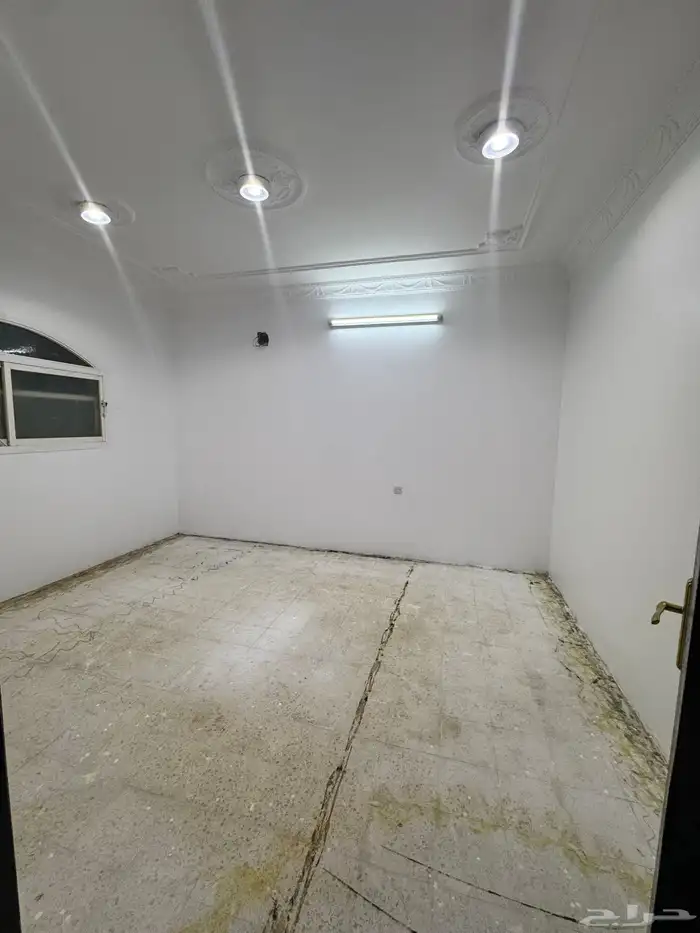 شقة للايجار حي النهضة قريب سلمان الفارسي 13