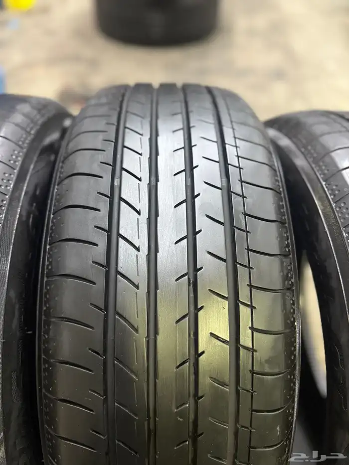 215 55 17 كفرات يوكهاما ياباني وكالة كامري ولكزسES سليم رقع 2