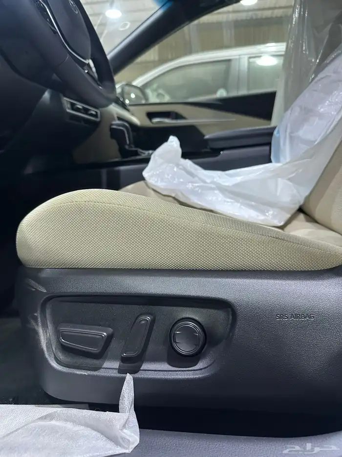 تويوتا كامري LE هايبرد ماكينه 2.5 موديل 2025 3