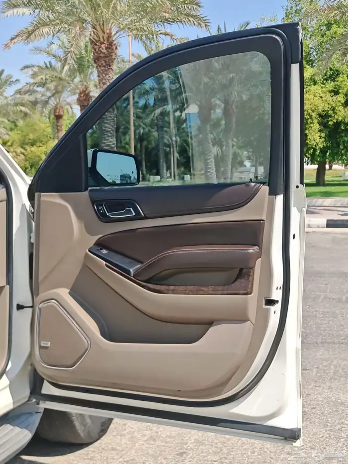 شيفرولية تاهو LT نص فل وكاله 22