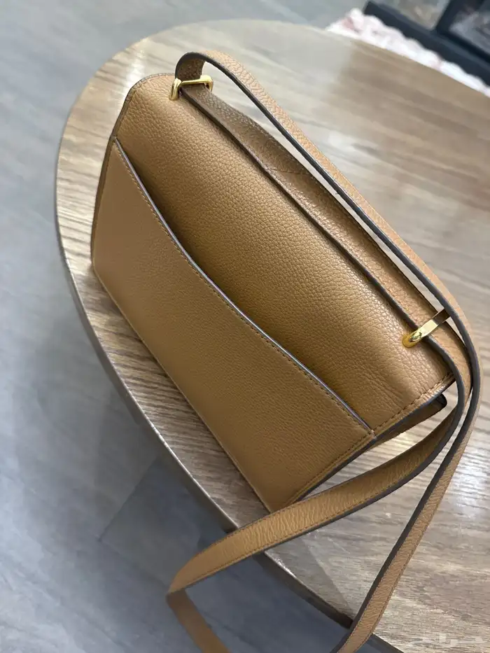 ماركة توري بورش محفظة جدا 3