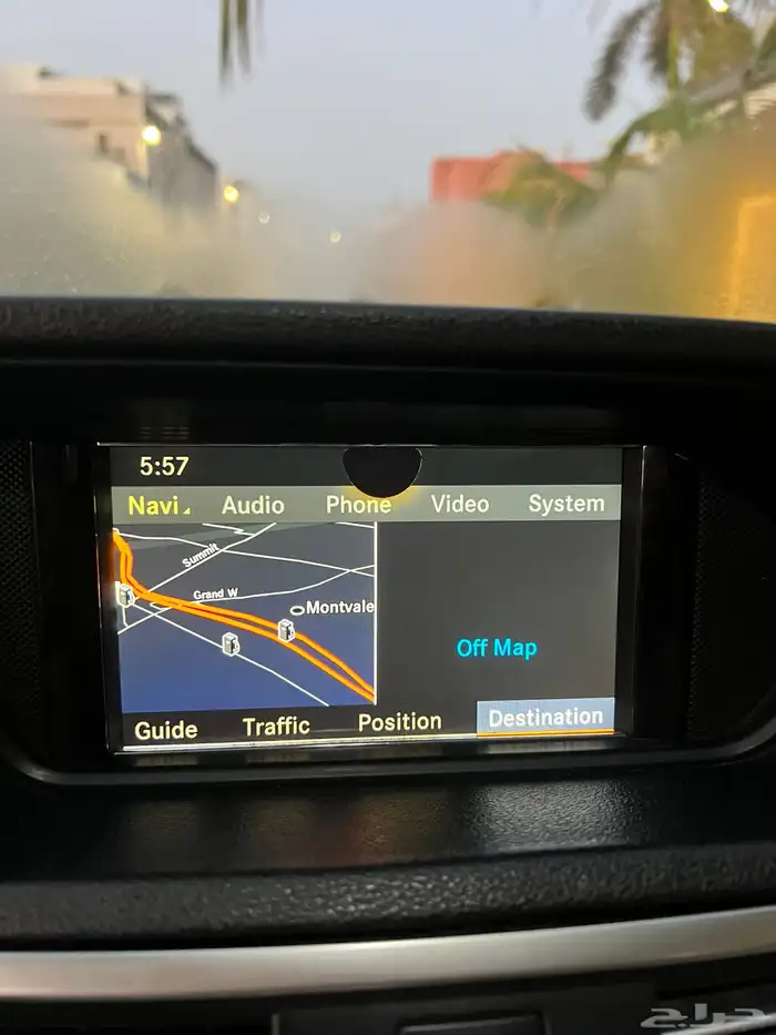 للبيع مرسيدس 2010 E350 18