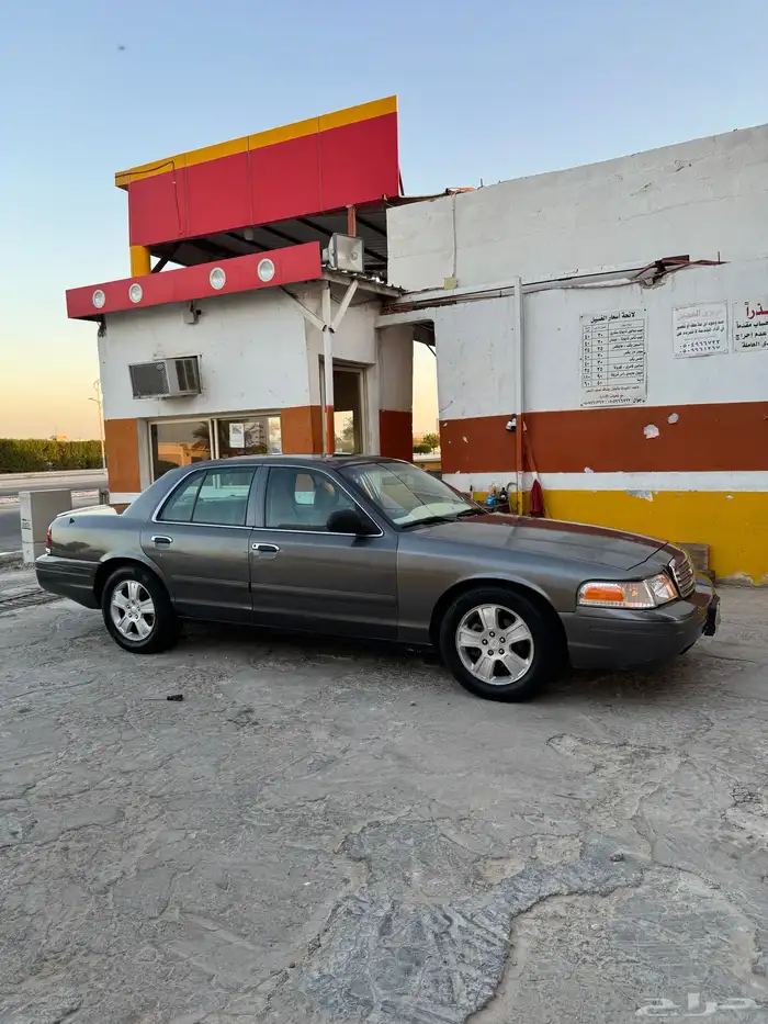 فورد فكتوريا 2005 4