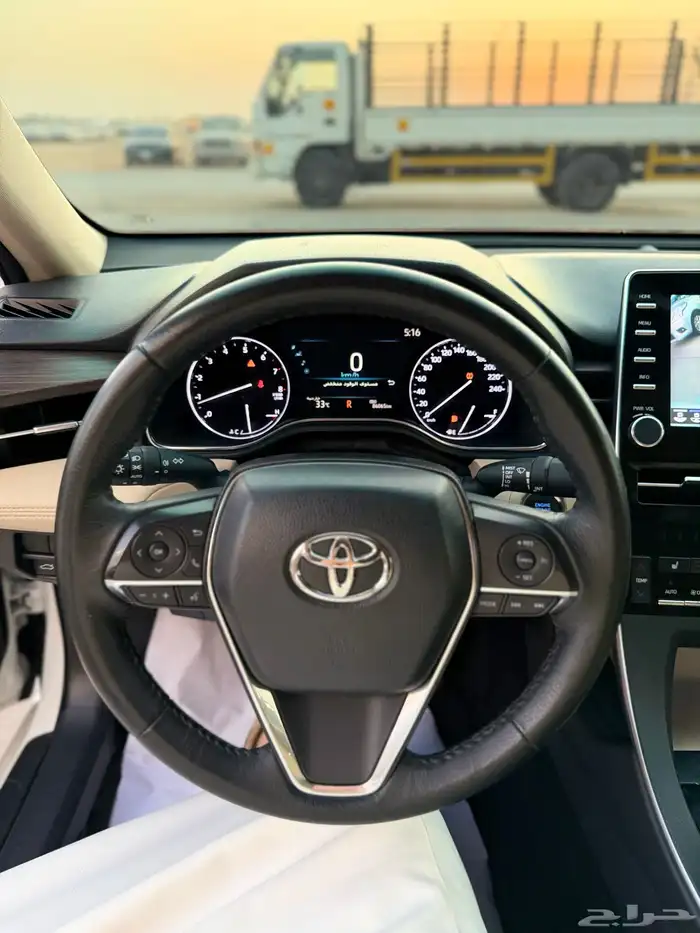 تويوتا افالون 2022 سعودي - تورنق عداد 86 الف كيلو فقط 25