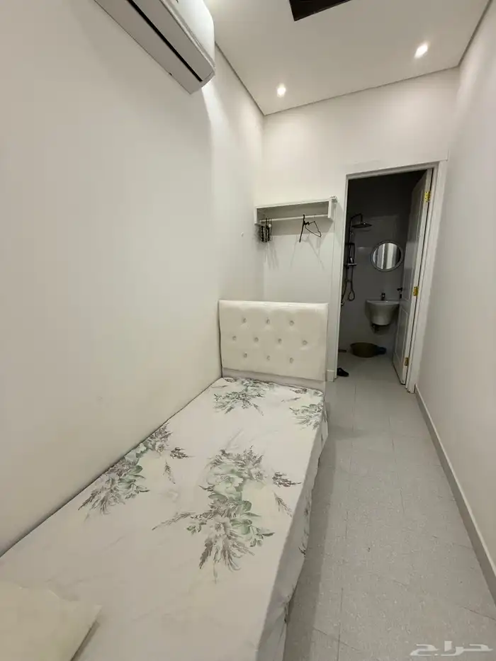 فيلا للإيجار بالعارض 20