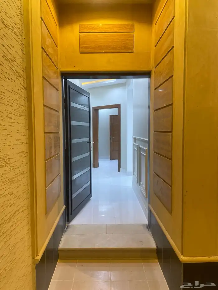 شقه دور ارضي للإجار 11