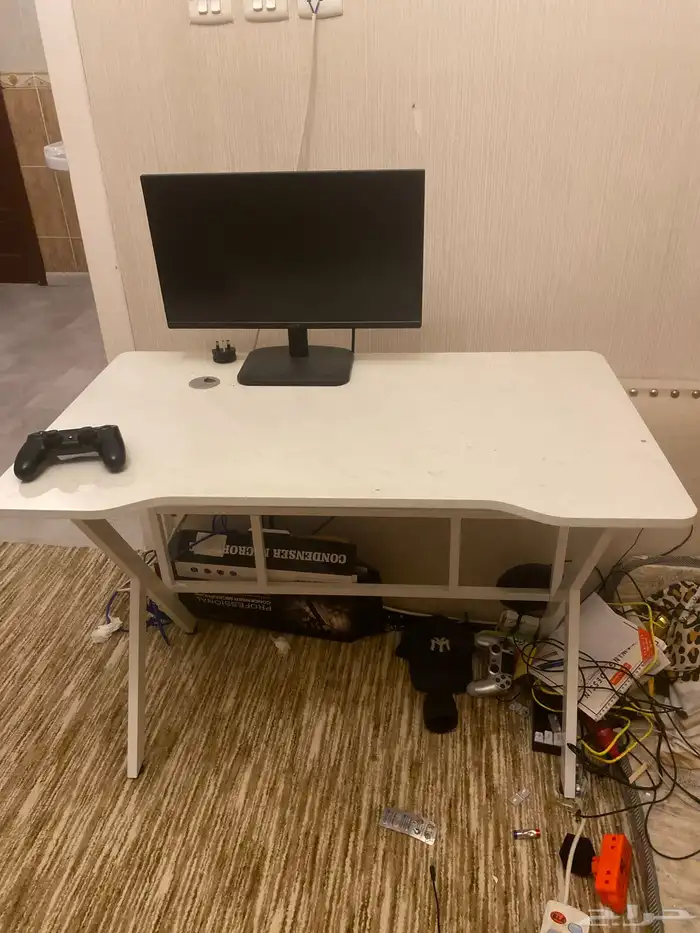 طاوله وصل السوم 150 الصامل مانقصر معه 0