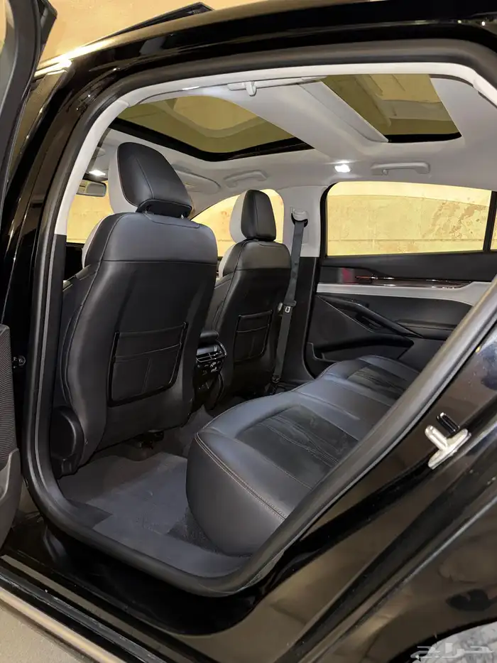 للبيع تورس 2023 م فئة تيتانيوم 4