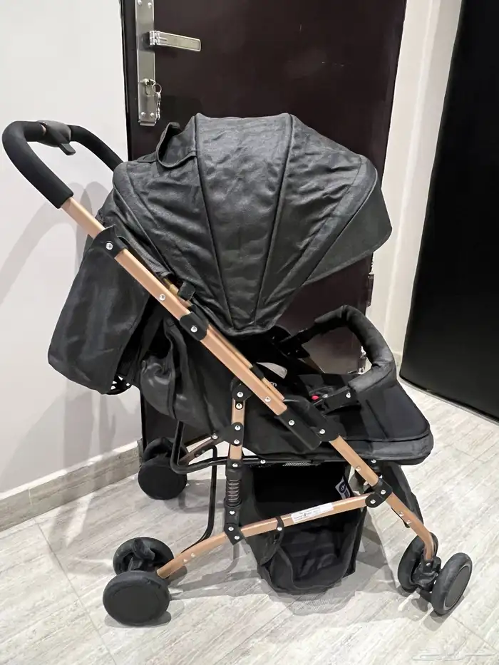 عربية اطفال شبه جديدة ونظيفة 1