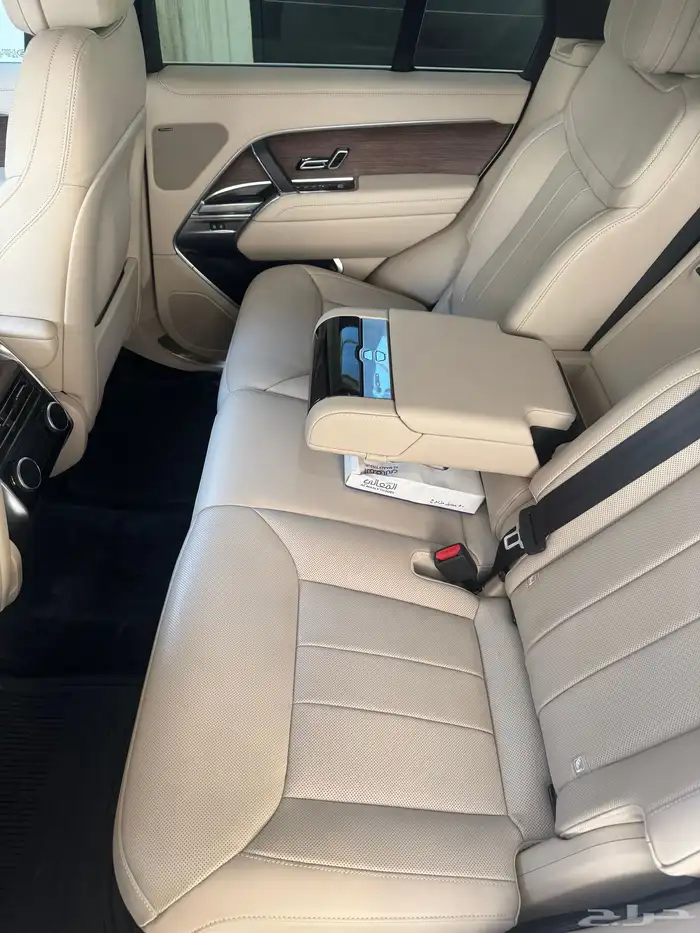 للبيع رنج روفر 2023 امريكي 15