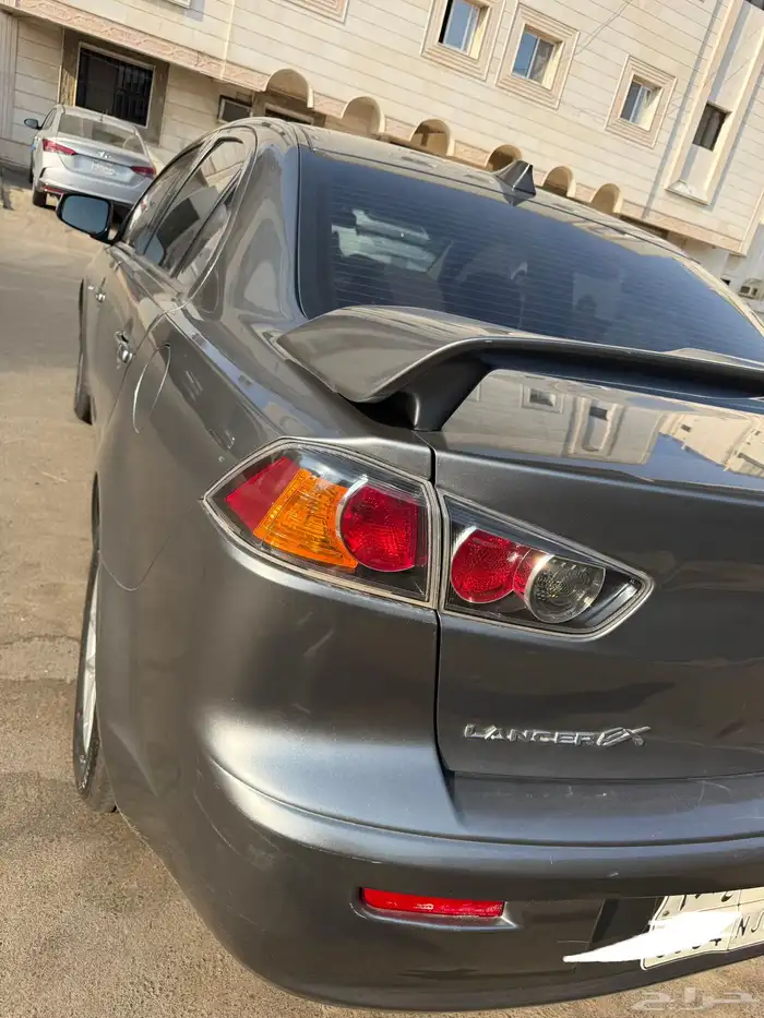 ميتسوبيشي لانسر 2016 5