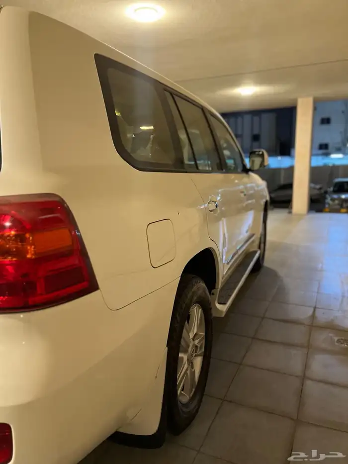 للبيع تويوتا لاند كروزر 1