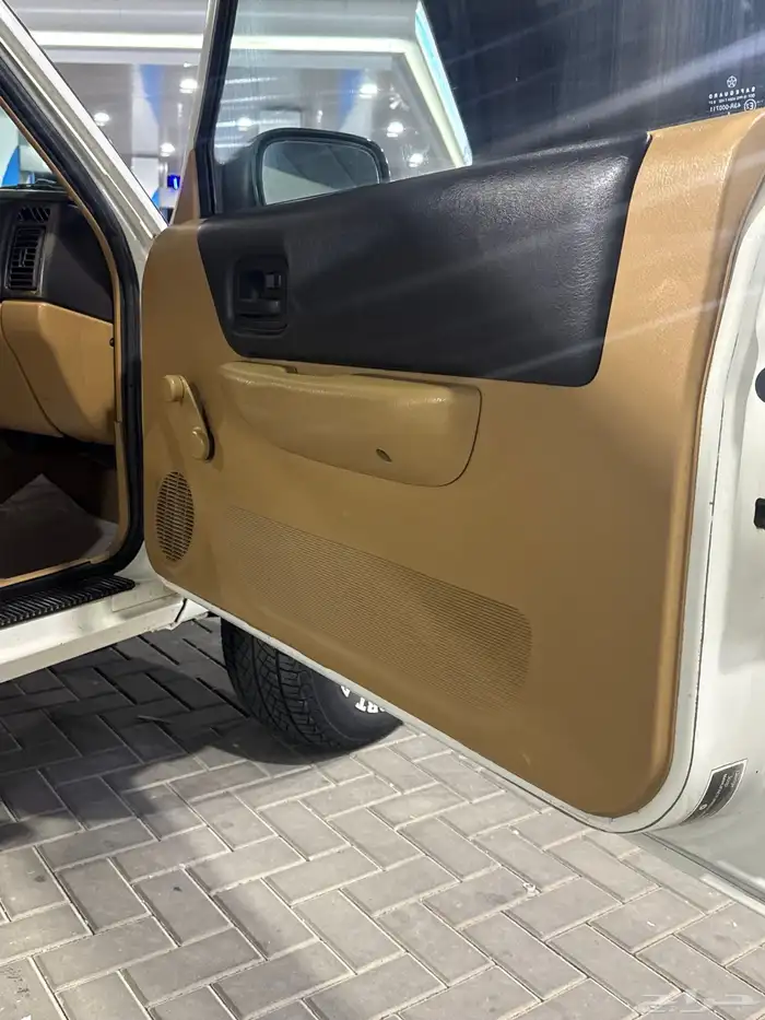 للبيع شيروكي باب واحد 13