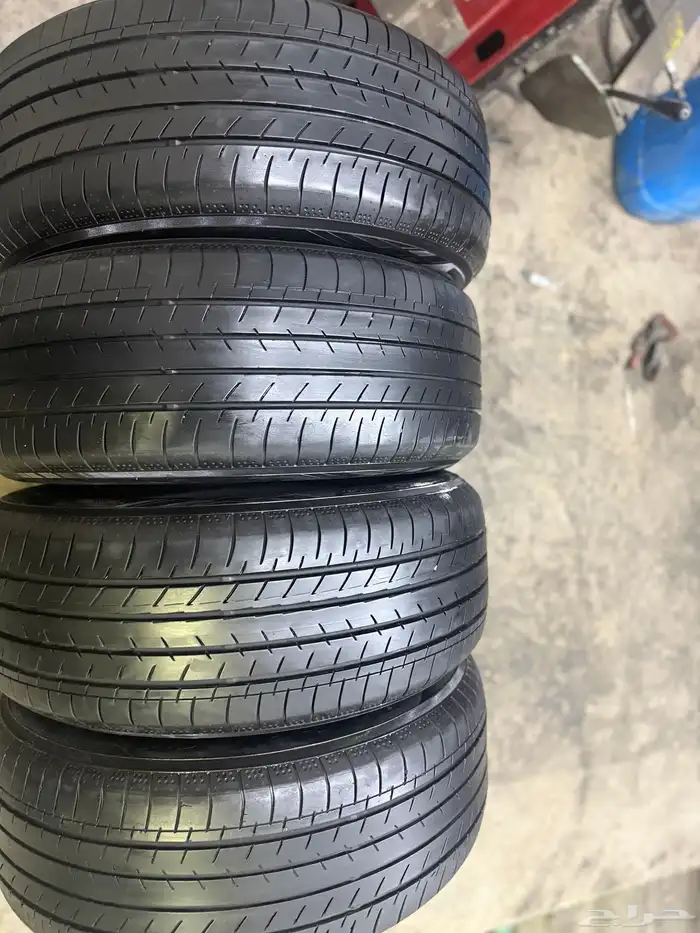 215 55 17 كفرات يوكهاما ياباني وكالة كامري ولكزسES سليم رقع 3