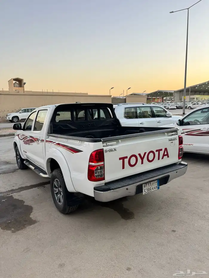 هايلكس 2015 فل تماتيك 4