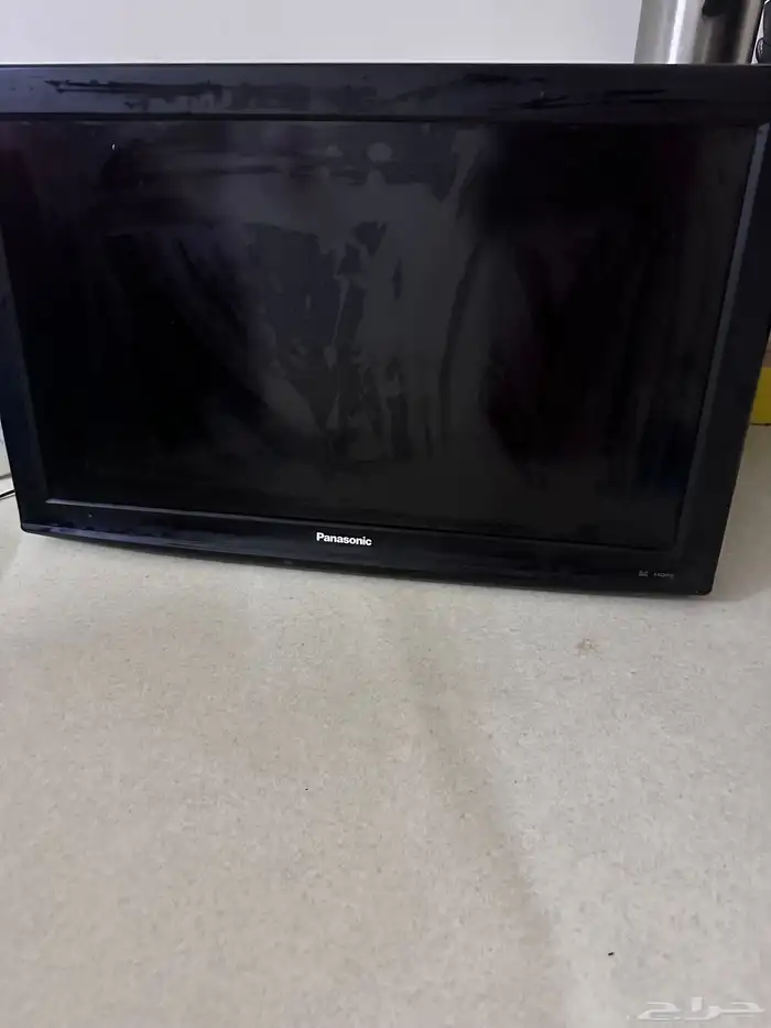 تلفزون شبه جديد ب 250 سلييم وتشغل قبل لا تخاذ قابل للتفاوض 3