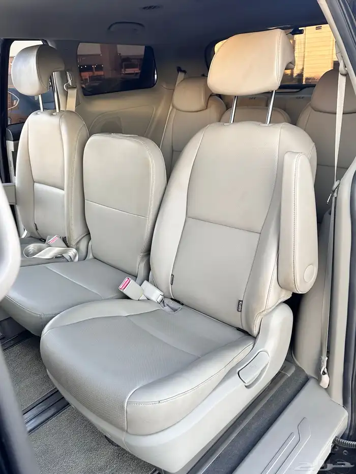 كيا كارنفال 2020 ديزل بطاقه جمركيه وارد كوريا 9