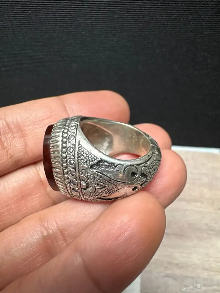 عقيق يماني كرزي مصور فاير ذهبي صياغة ايراني مبطن ثقيل 28