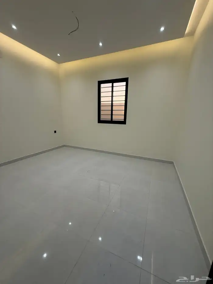 للبيع دور مستقل ارض كامله مخطط دره الخميس طريق الصناعيه 13