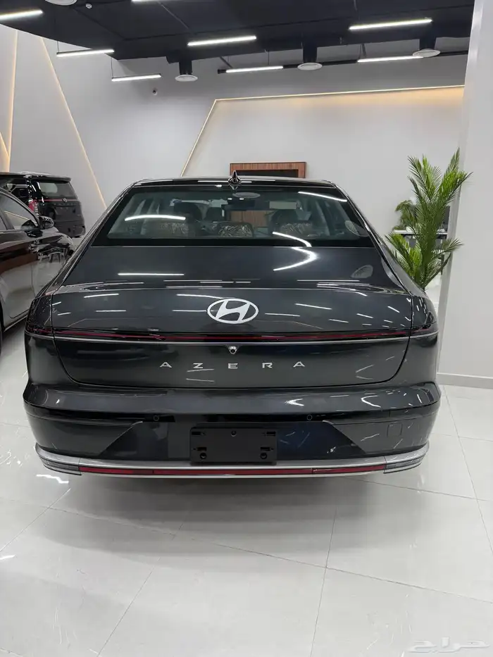 متوفر هيونداي ازيرا كلاسيك موديل2026 بافضل سعر 3