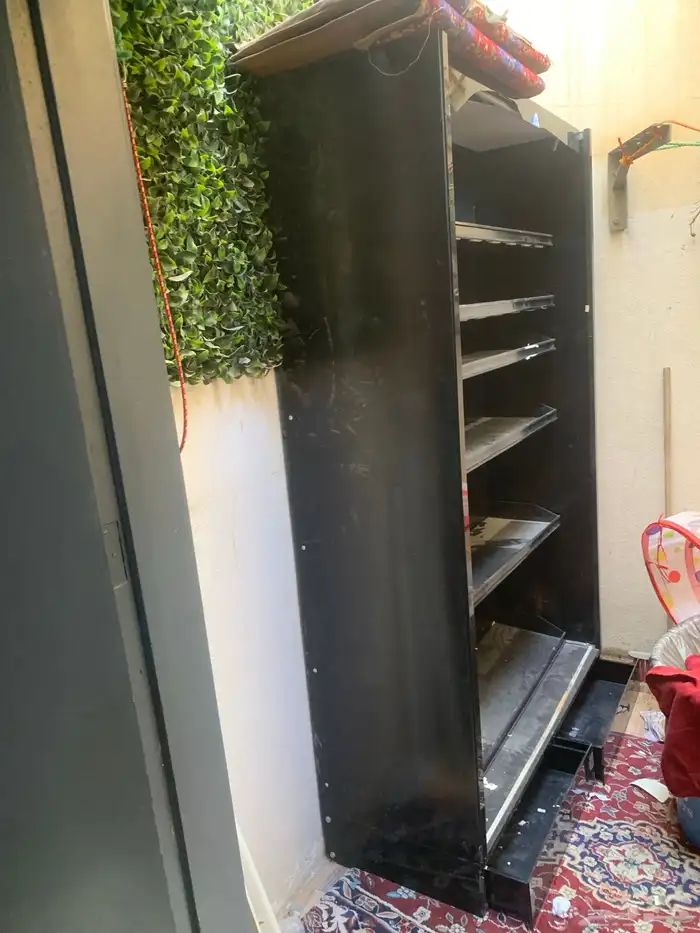 دولاب حديد بسعر مغري 0