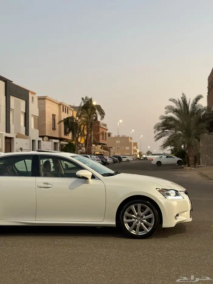 لكزس جي اس 2014 27