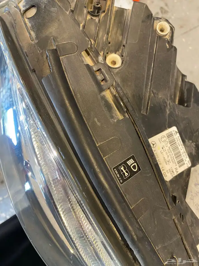 شماعة وانوار ميرسيدس 5