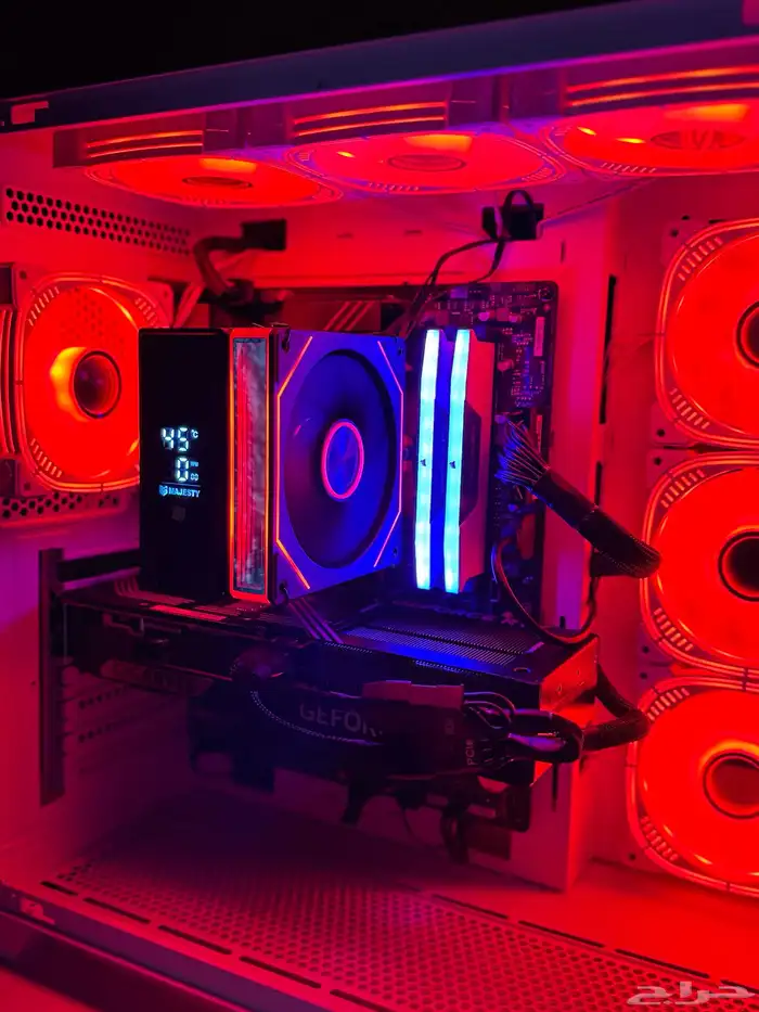 بي سي قوي للبيع RTX 5070 و Ryzen 5 7500F 4