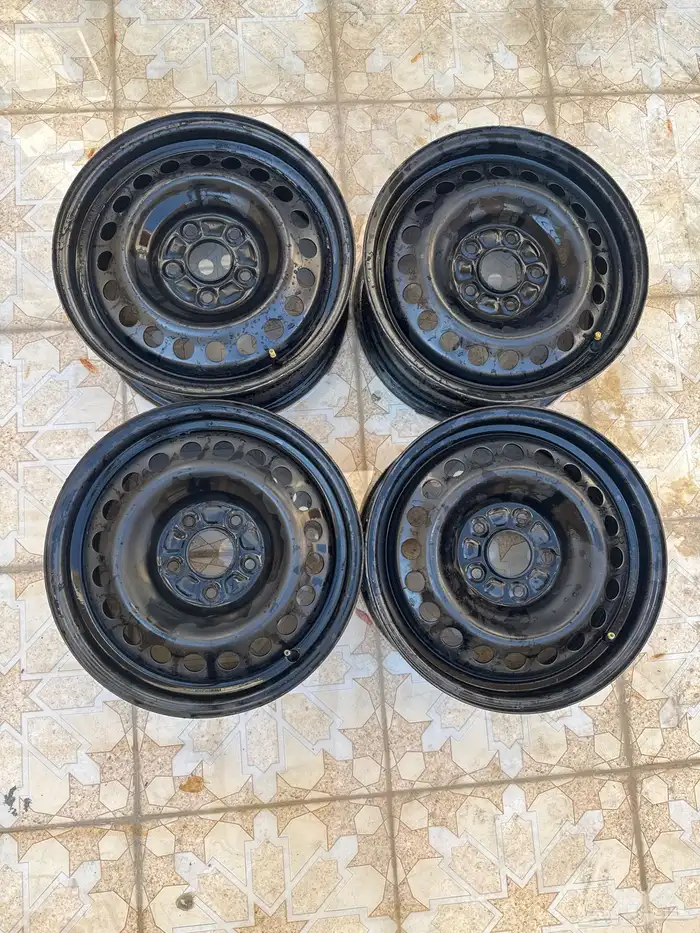 جنوط حديد اكورد 2010 اصلي 0