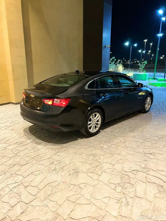 ماليبو 2017 نضيف للبيع 7