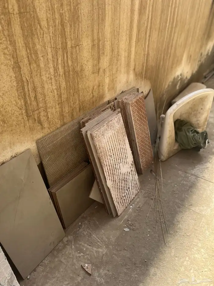 عفش للبيع بلاط ومغاسل وكراسي افرنجي اكرمك الله 7