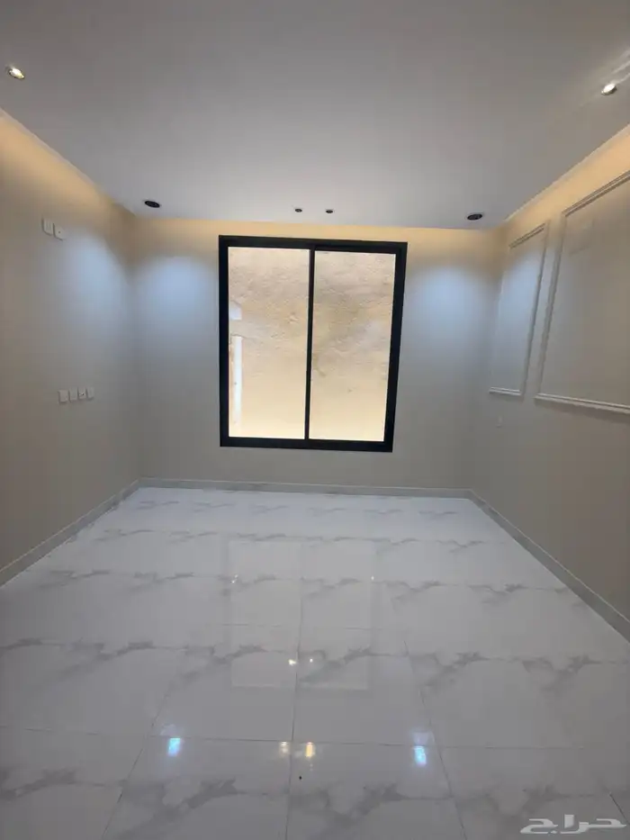 للبيع دور أرضي بعماره دوين شمال التضامن خميس مشيط 550الف 12