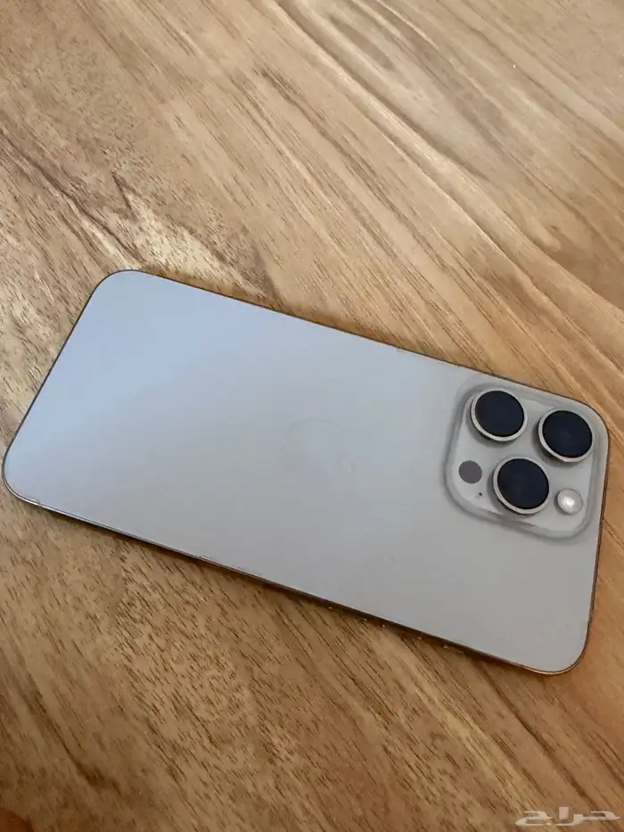 ايفون 15 برو ماكس 256 قيقا 5