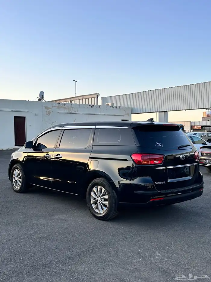 كيا كارنفال 2020 ديزل بطاقه جمركيه وارد كوريا 15